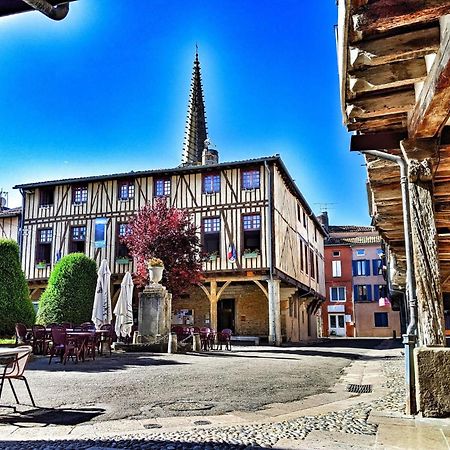 Hote Labyrinthe Sur La Place Chambres D, Hotes , Calme ,Netflix Мірпуа Екстер'єр фото
